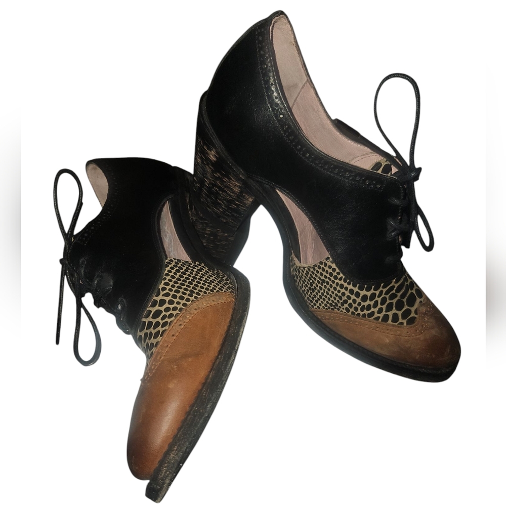 Black & Brown Miss Macie Wing & Prayer Shoes